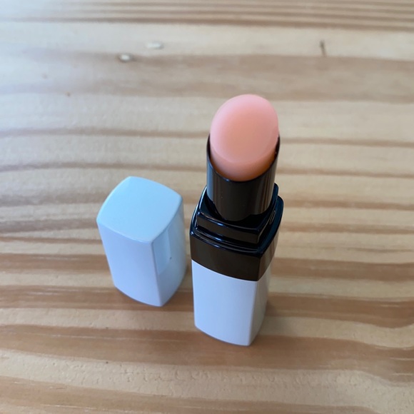Brand new Bobbi Brown Extra Lip Tint - Picture 1 of 2